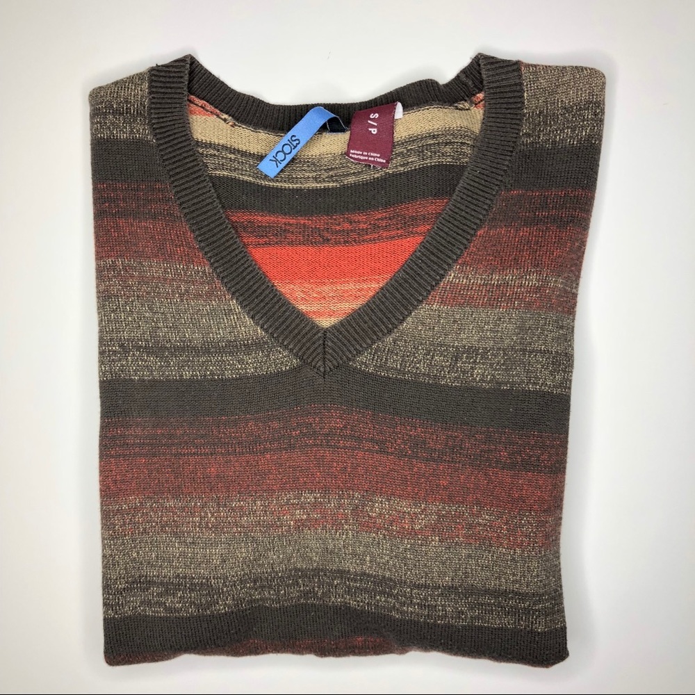 Long sleeve v neck sweater